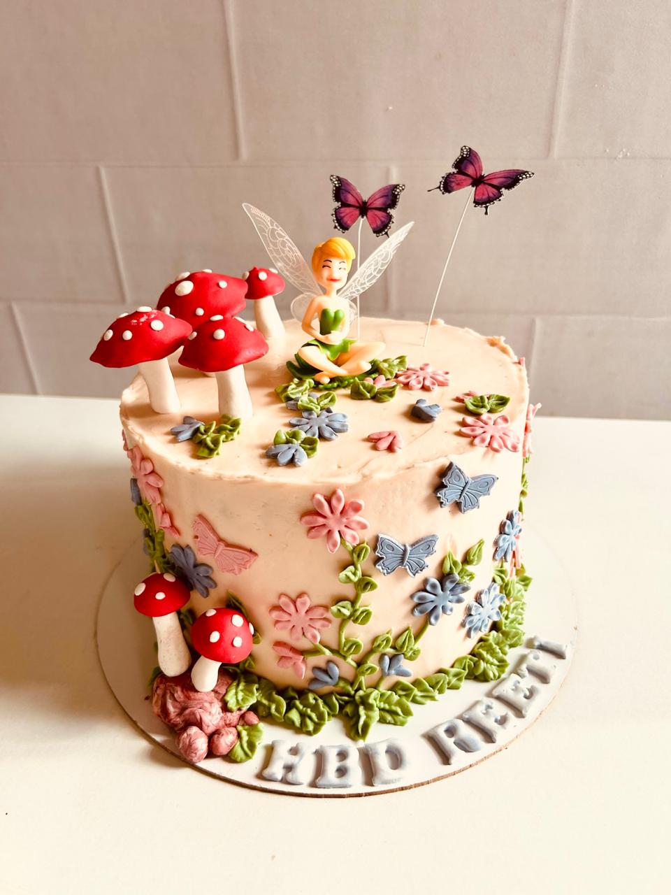 Custom Cakes